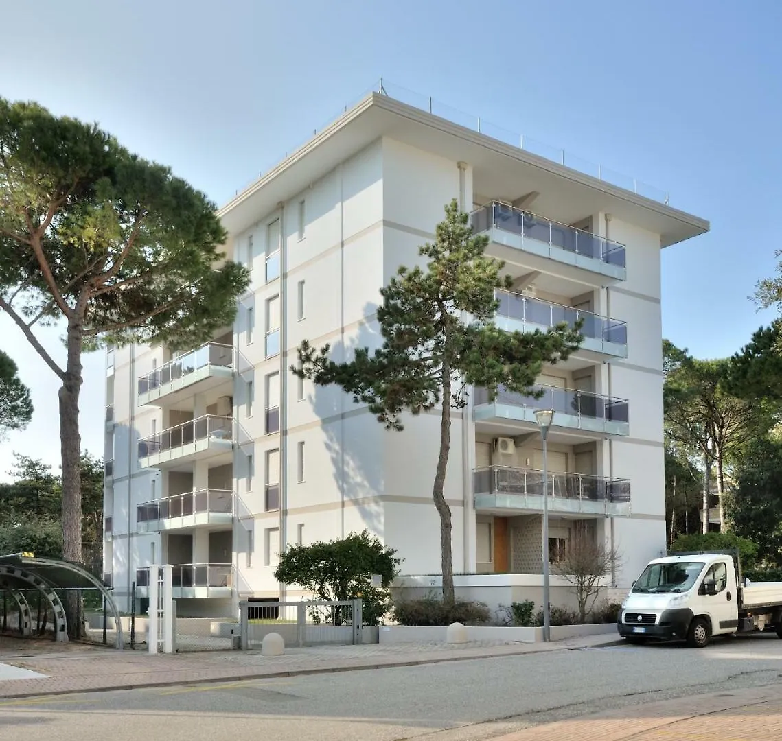 Condominio Delfino Bibione 0*,